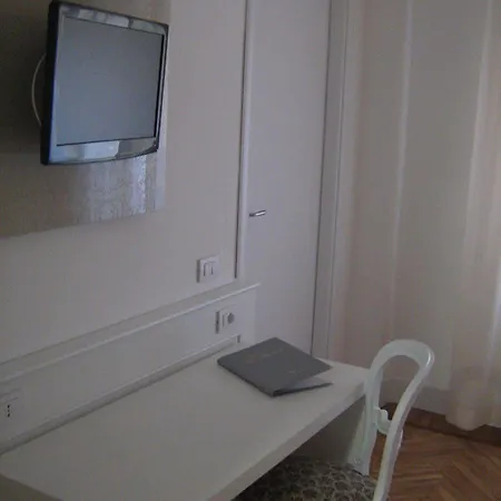 Da Cesare 2* Стреза