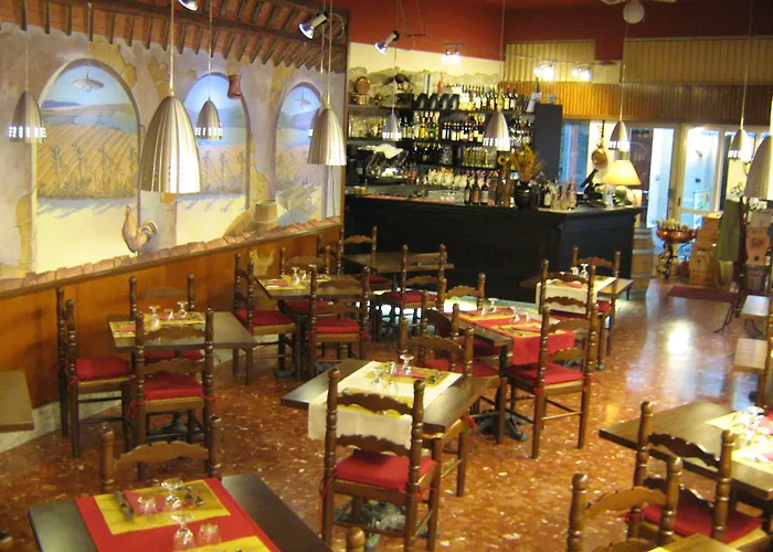 大切萨雷酒店 2*